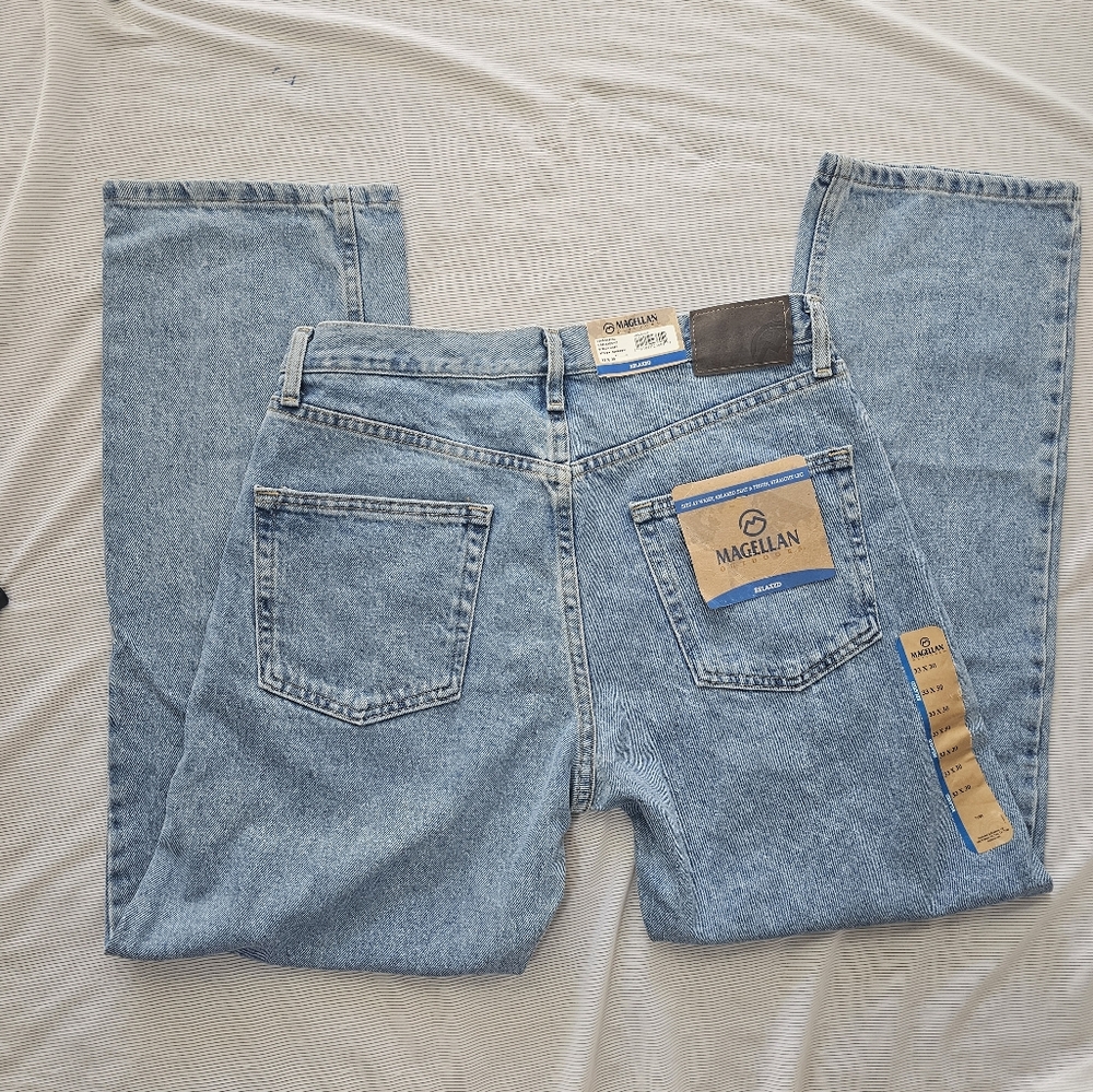 NWT MAGELLAN OUTDOORS Men's Jeans Relaxed FIT‎ size 33×30 - Picture 6 of 11